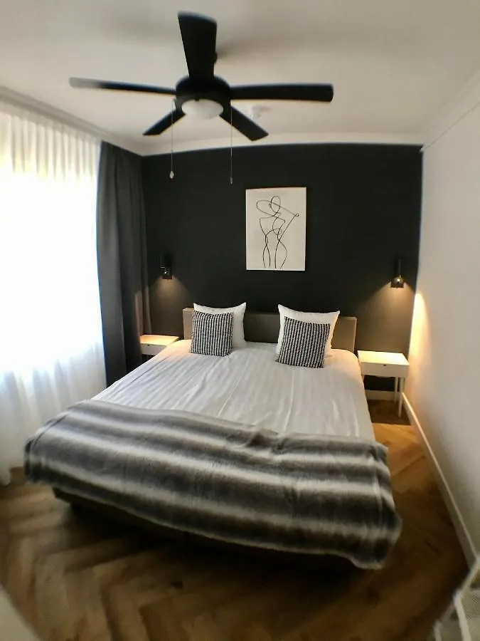 Hotel Van Dyk Valkenburg aan de Geul 3*,